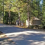 Yosemite Lakes Hillside Yurt 1